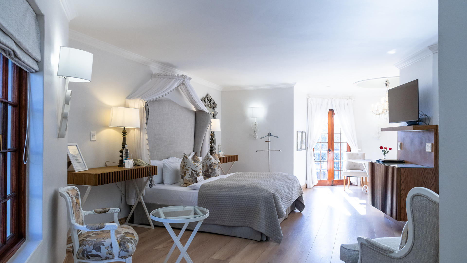 Heinitzburg Boutique Hotel — Superior Double Deluxe Room
