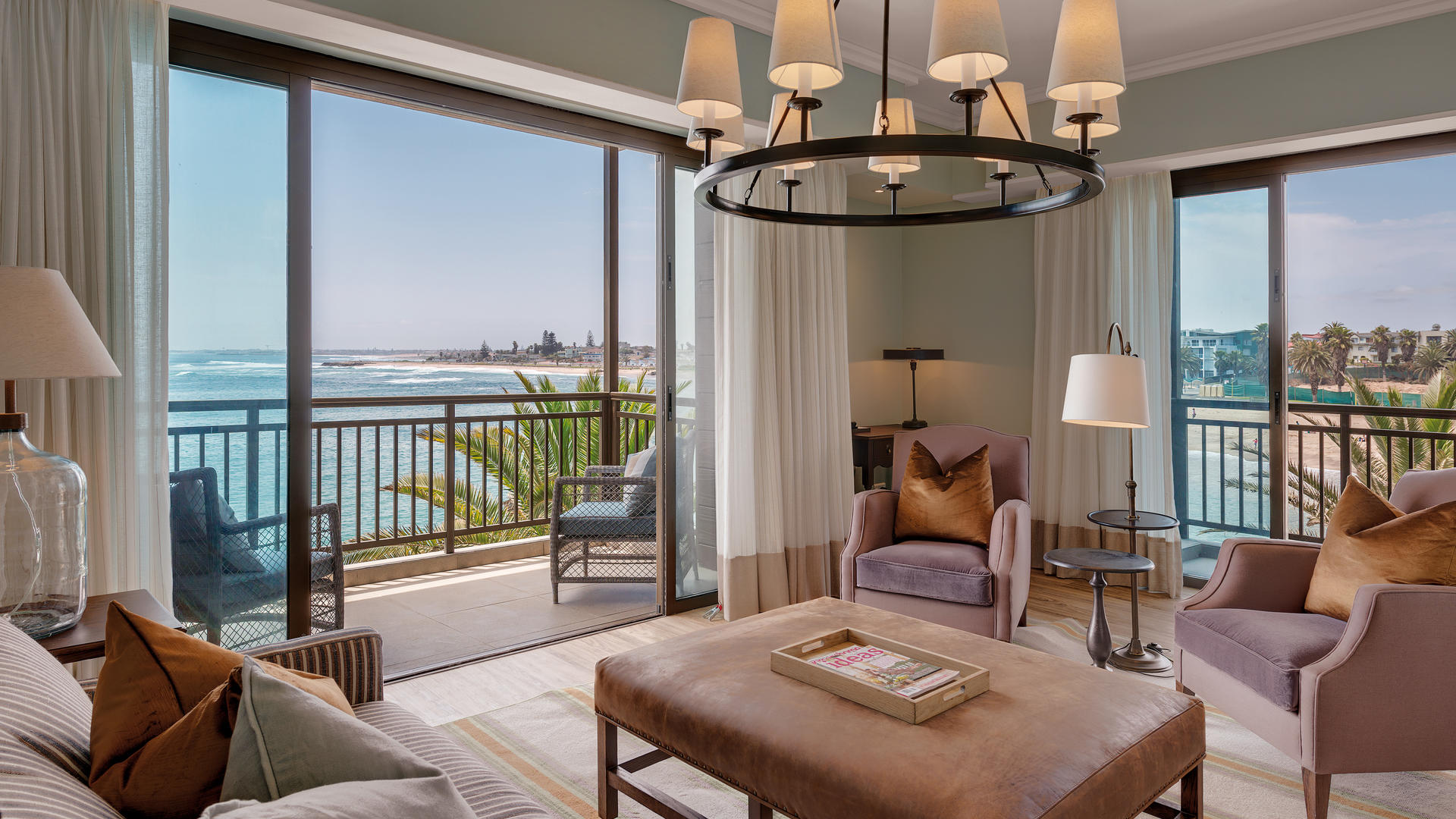 Luxury suite lounge