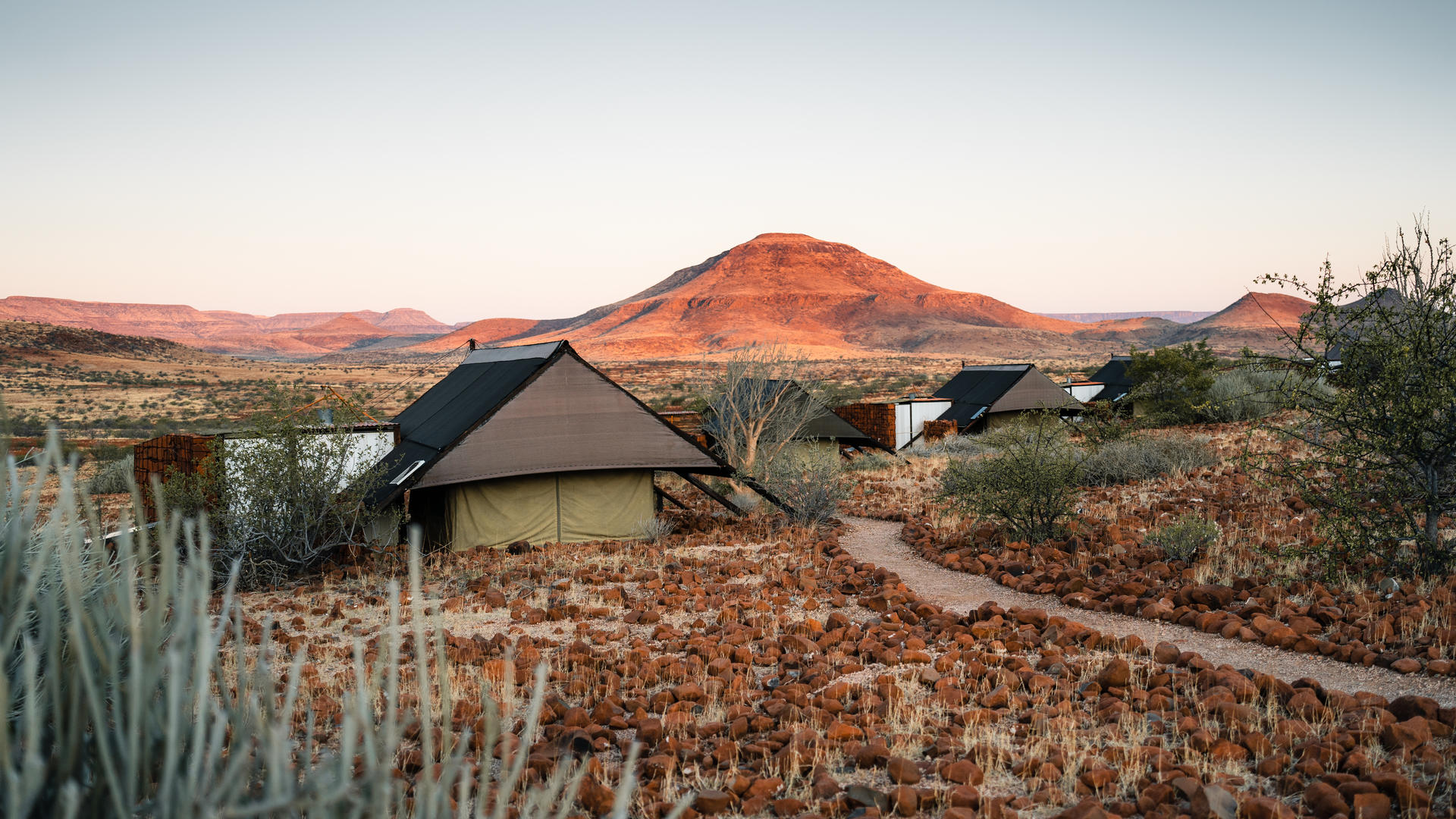 Etendeka Mountain Camp