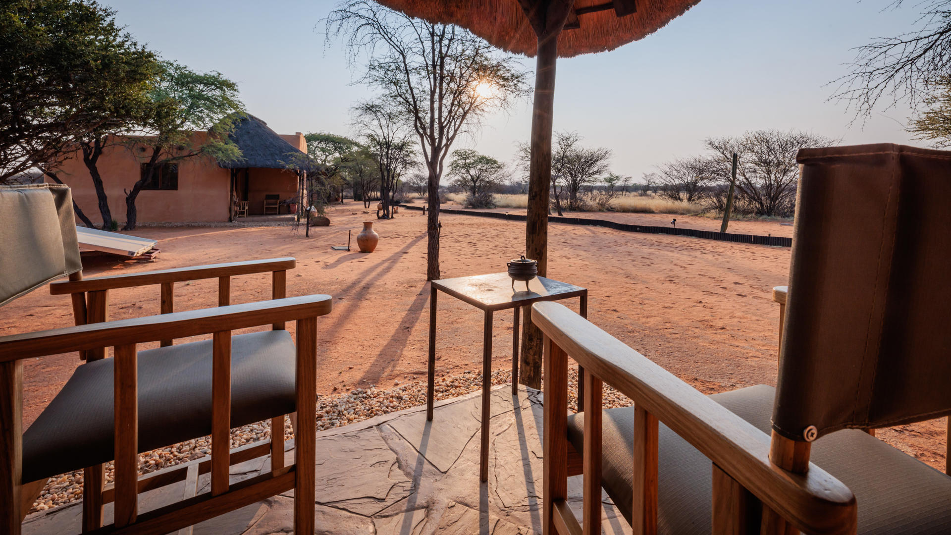 Eningu Kalahari Lodge
