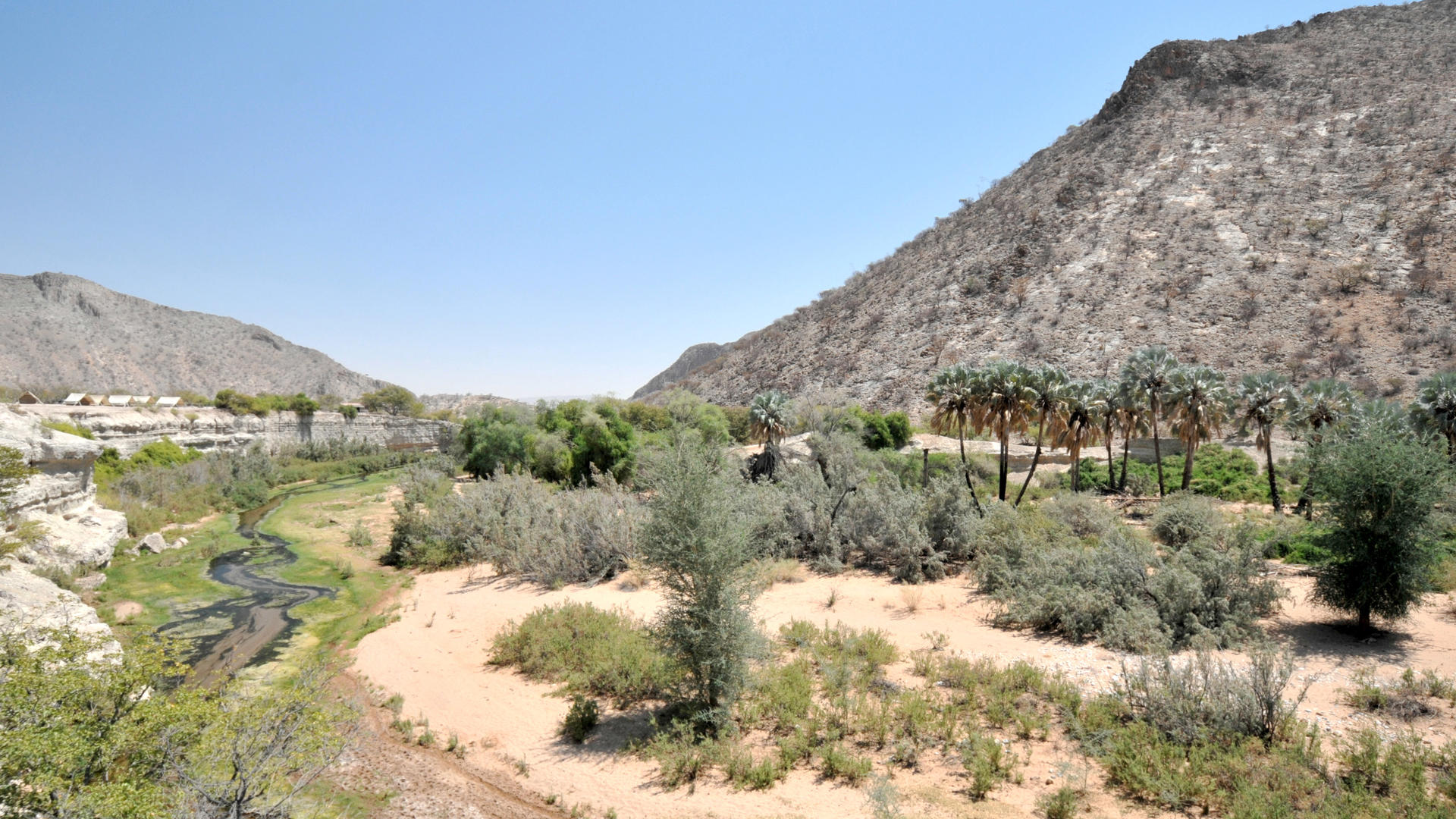 Khowarib Lodge and Safaris
