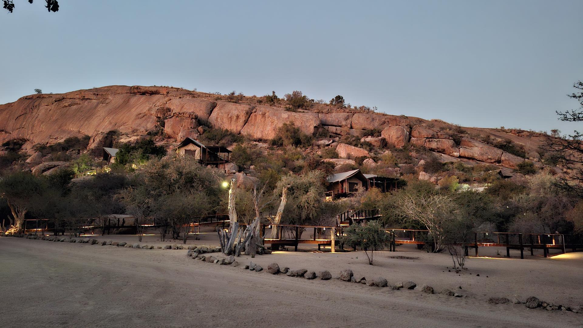 Ondudu Safari Lodge