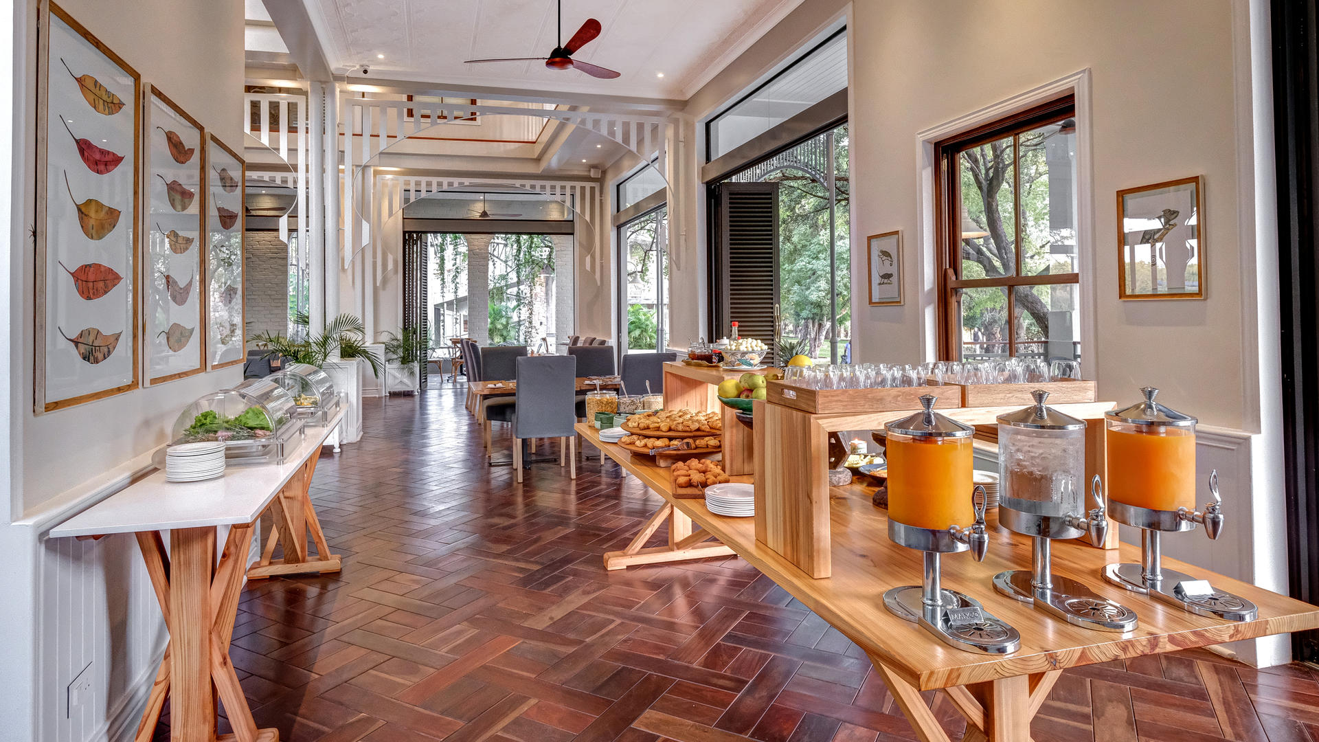 Palm River Hotel