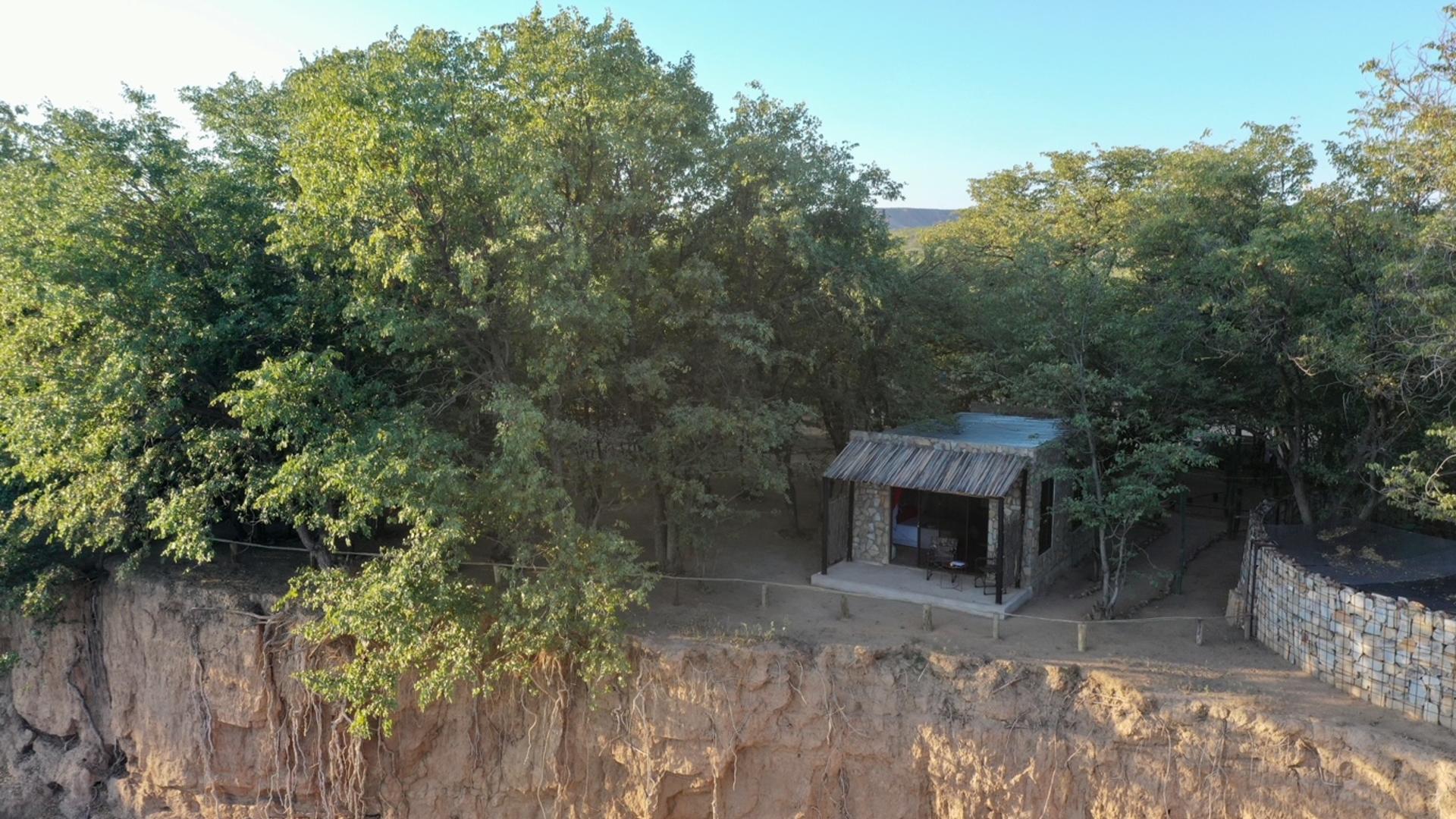 Kaoko Mopane Lodge & Campsite