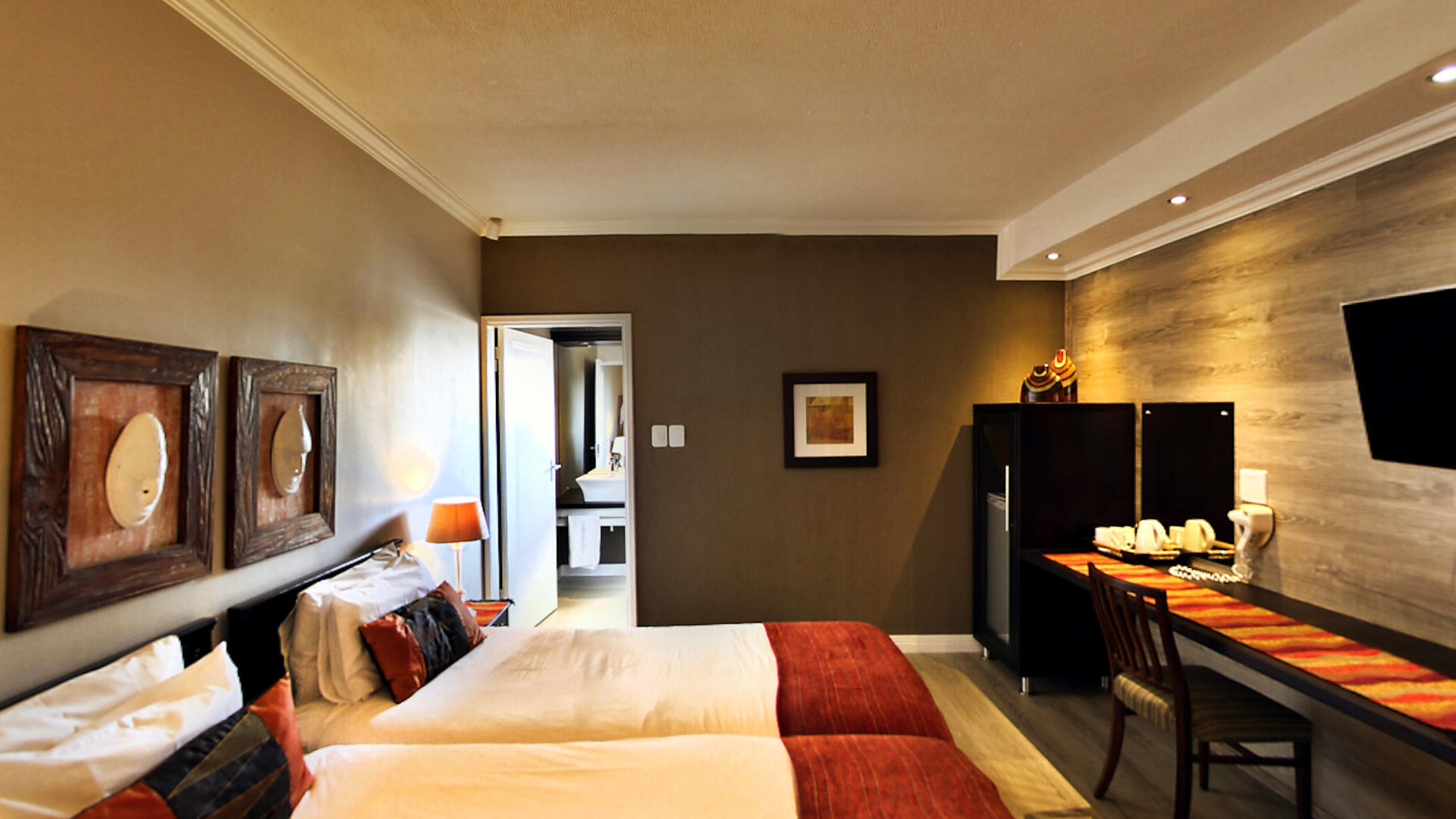 Sea Breeze Guesthouse — Amber