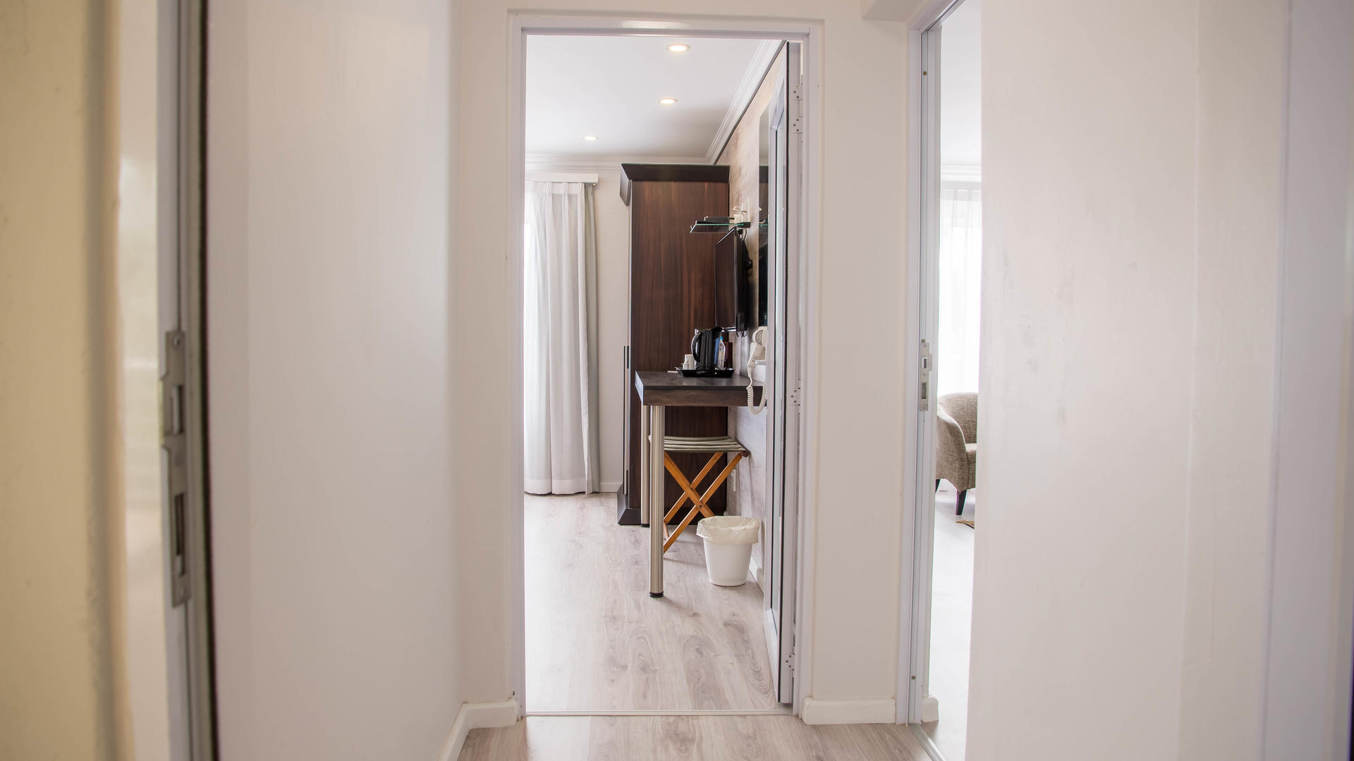 Sea Breeze Guesthouse — Onyx 5A