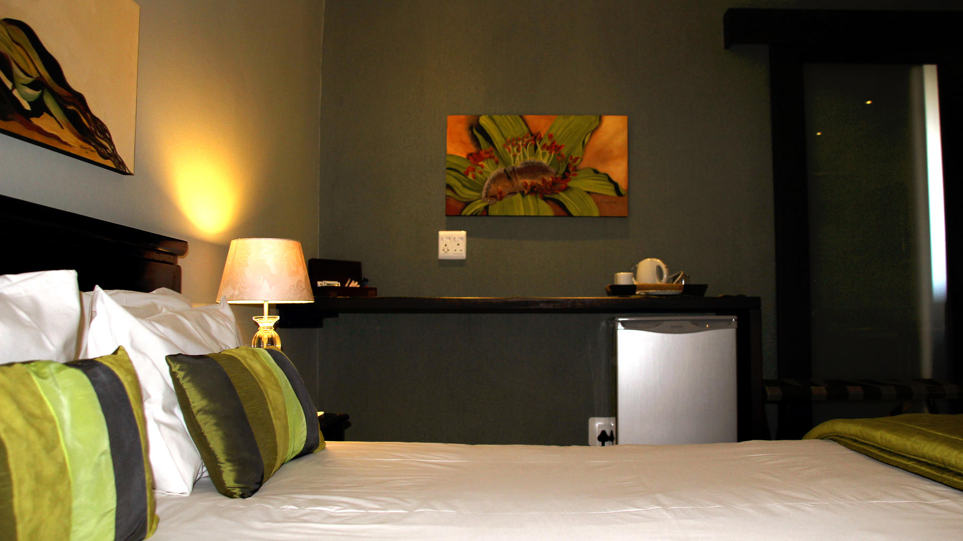Sea Breeze Guesthouse — Jade