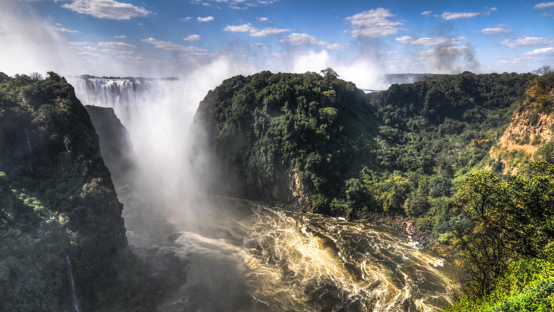 Anantara Stanley & Livingstone Victoria Falls Hotel