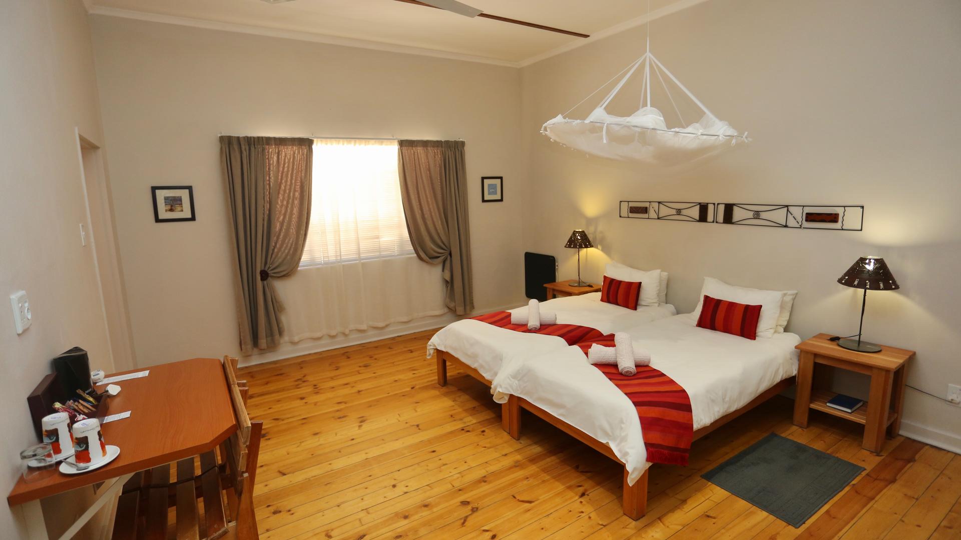 Bahnhof Hotel Aus