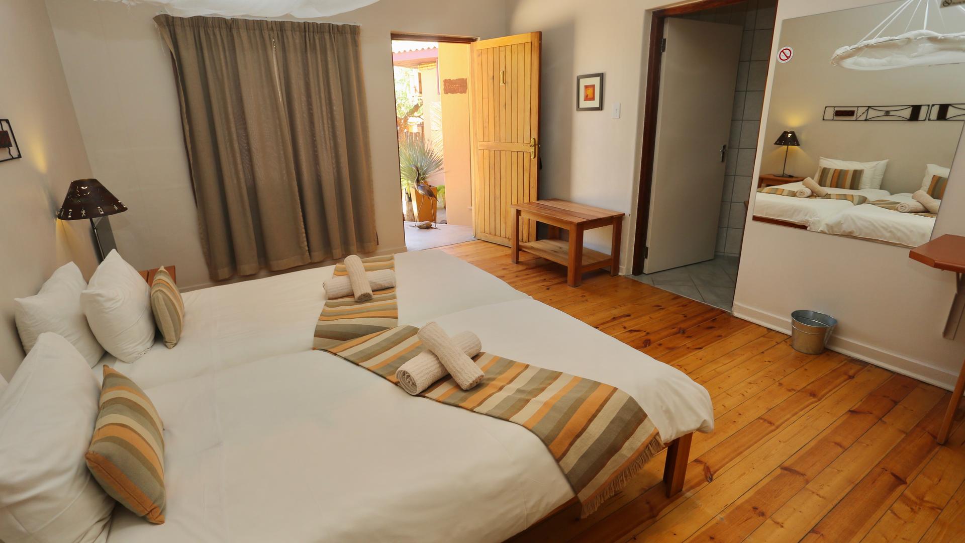 Bahnhof Hotel Aus