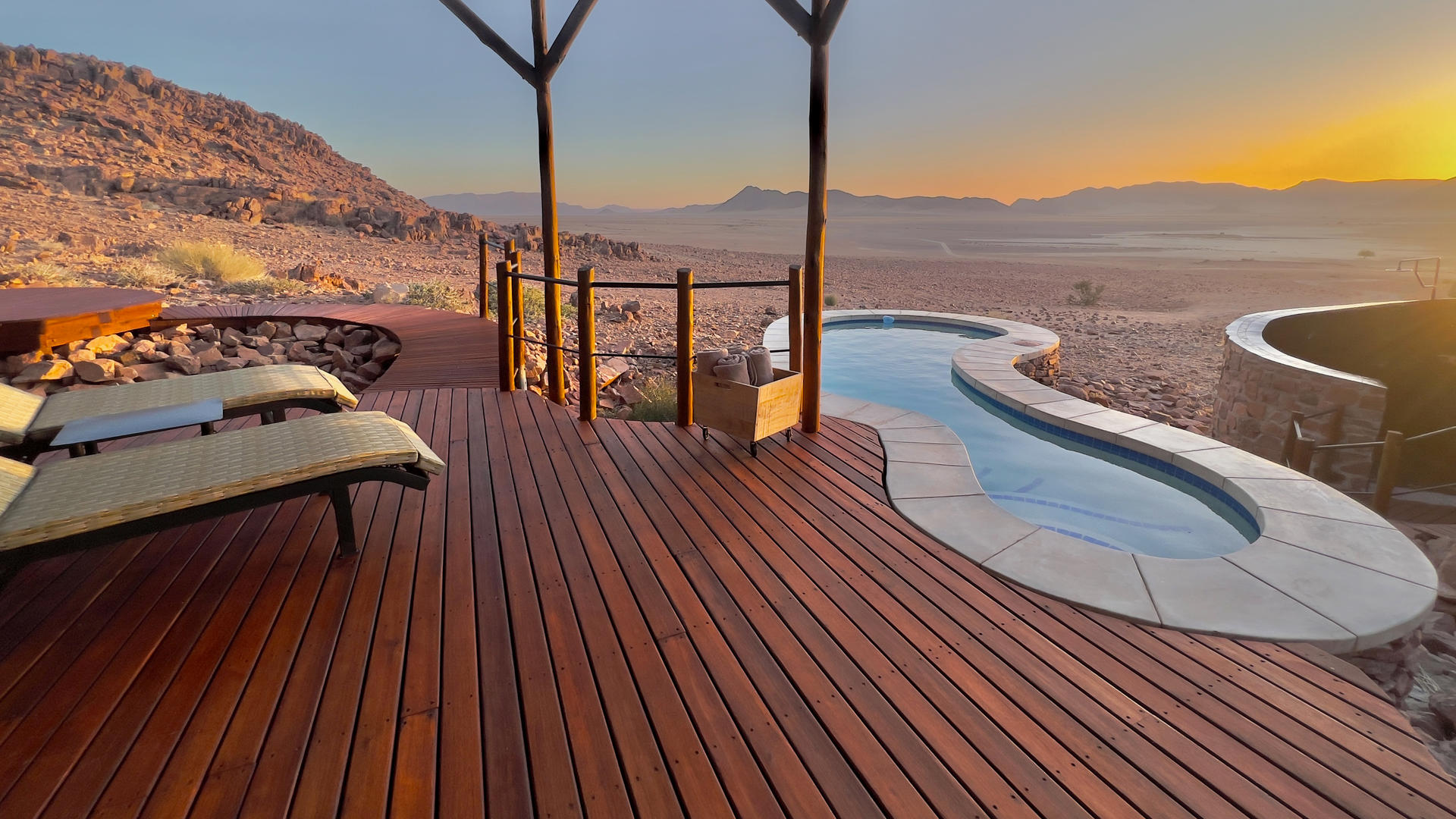 Namib Outpost — deck & plunge pool