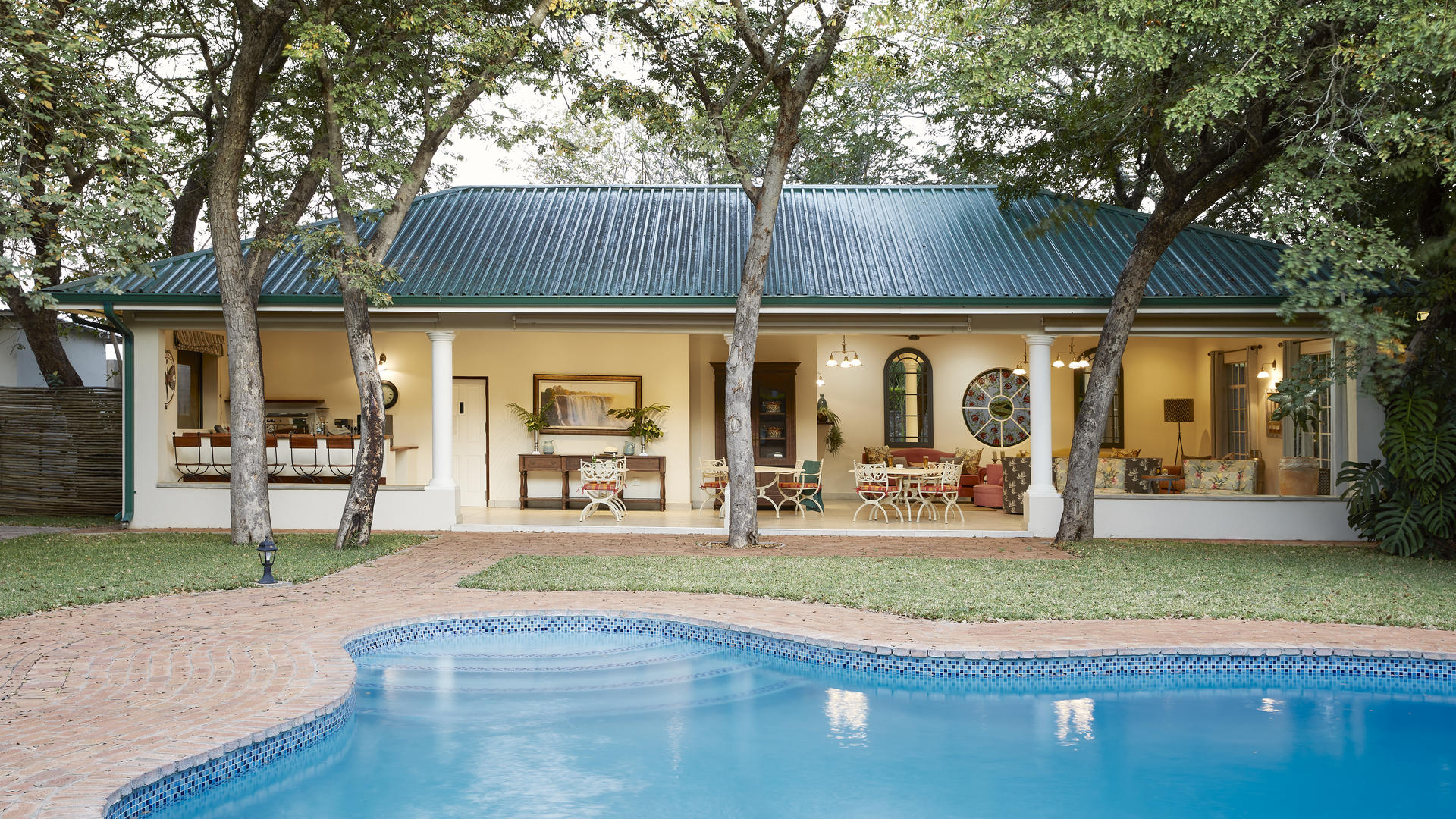 Batonka Guest Lodge