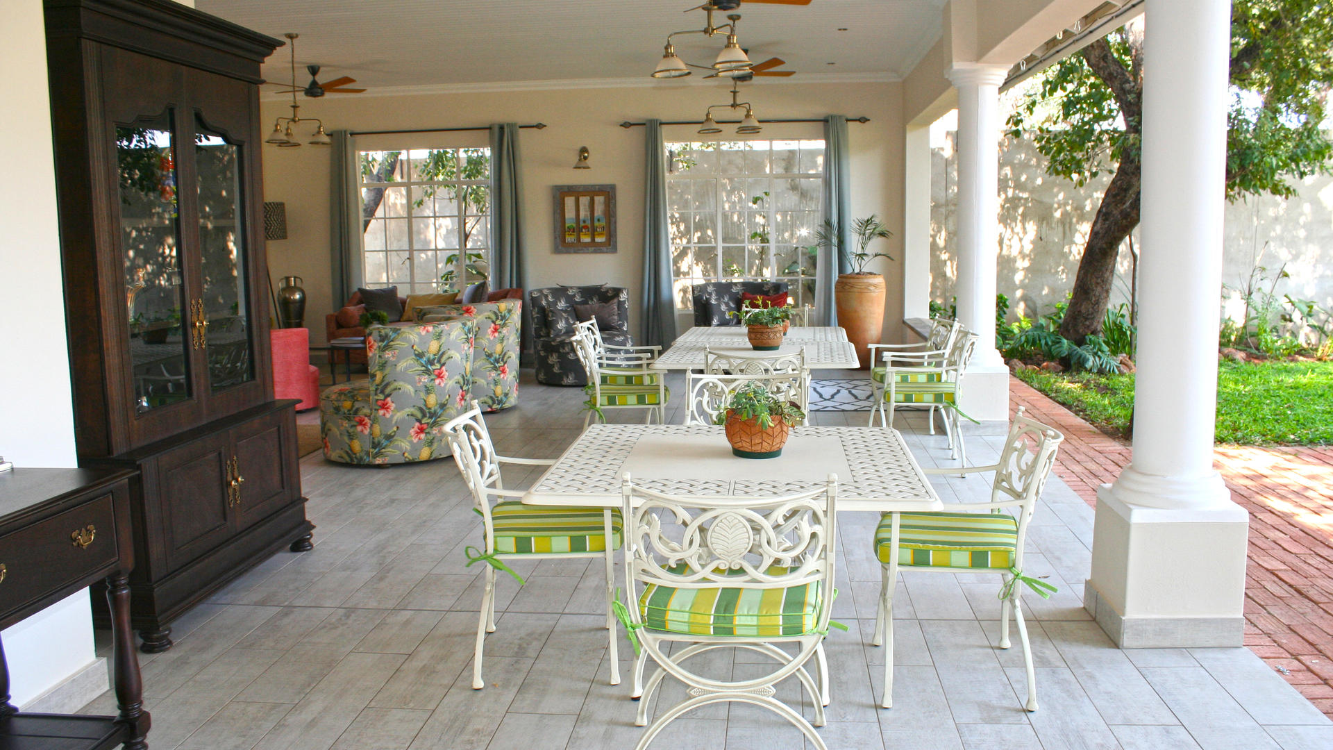 Batonka Guest Lodge