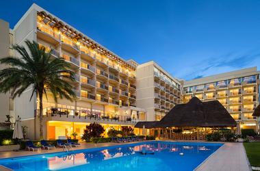 Uganda - 4-day Gorilla Safari with Nkuringo Lodge - Private accommodated