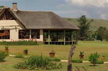 South Africa - 9-day KwaZulu Natal Safari Drakensberg, Nambiti & Babanango- Private accommodated