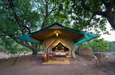 Zimbabwe, Zambia & Malawi - 11-day Safari & Sand - Private fly-in