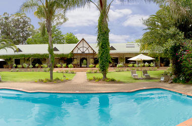 South Africa - 6-day Colourful Cape Tour - Group Accommodated