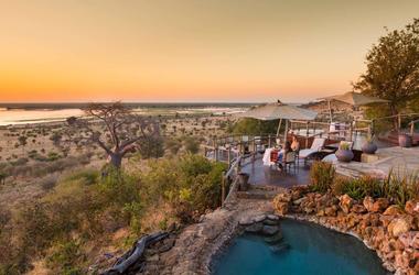 Botswana & Zimbabwe - 6-day Chobe & Victoria Falls Deluxe Safari - Private Accommodated